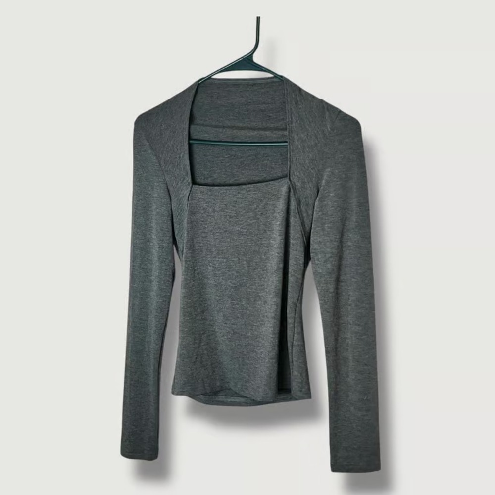 Shein Gray Square‎ Neck Long Sleeve Tee Shirt Size Medium